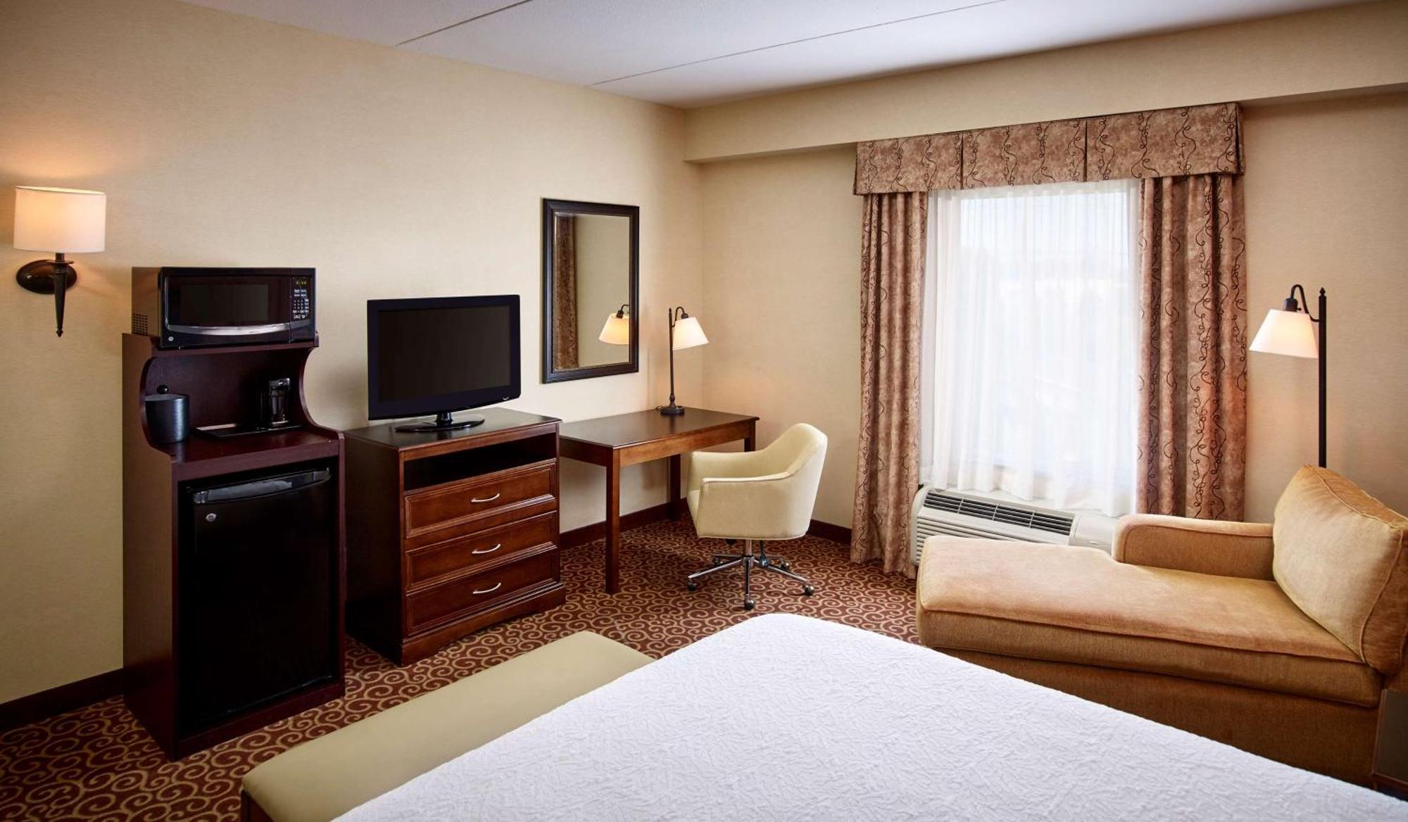 Hampton Inn By Hilton Север Бэй Экстерьер фото