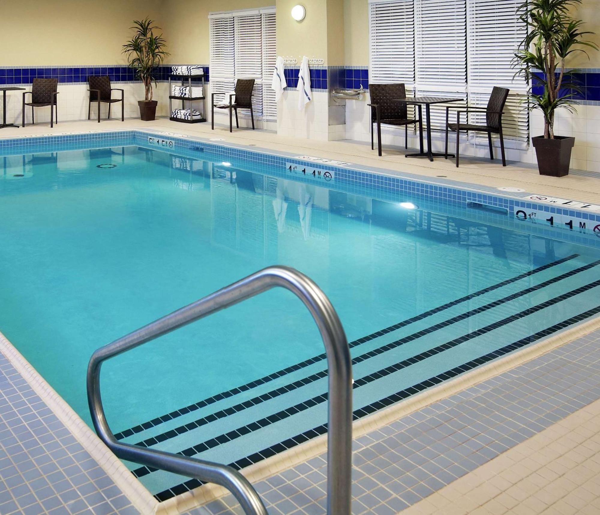Hampton Inn By Hilton Север Бэй Экстерьер фото