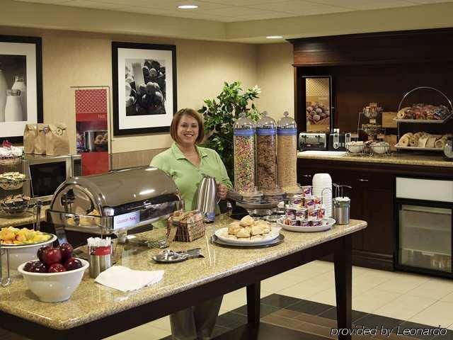 Hampton Inn By Hilton Север Бэй Ресторан фото