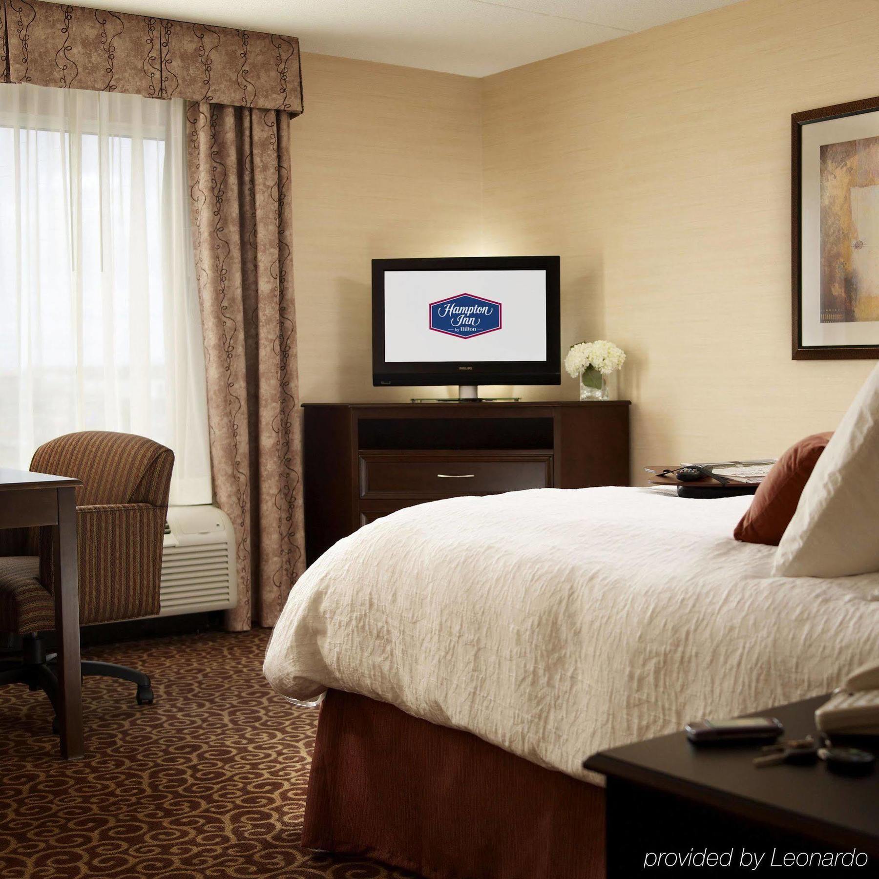Hampton Inn By Hilton Север Бэй Номер фото